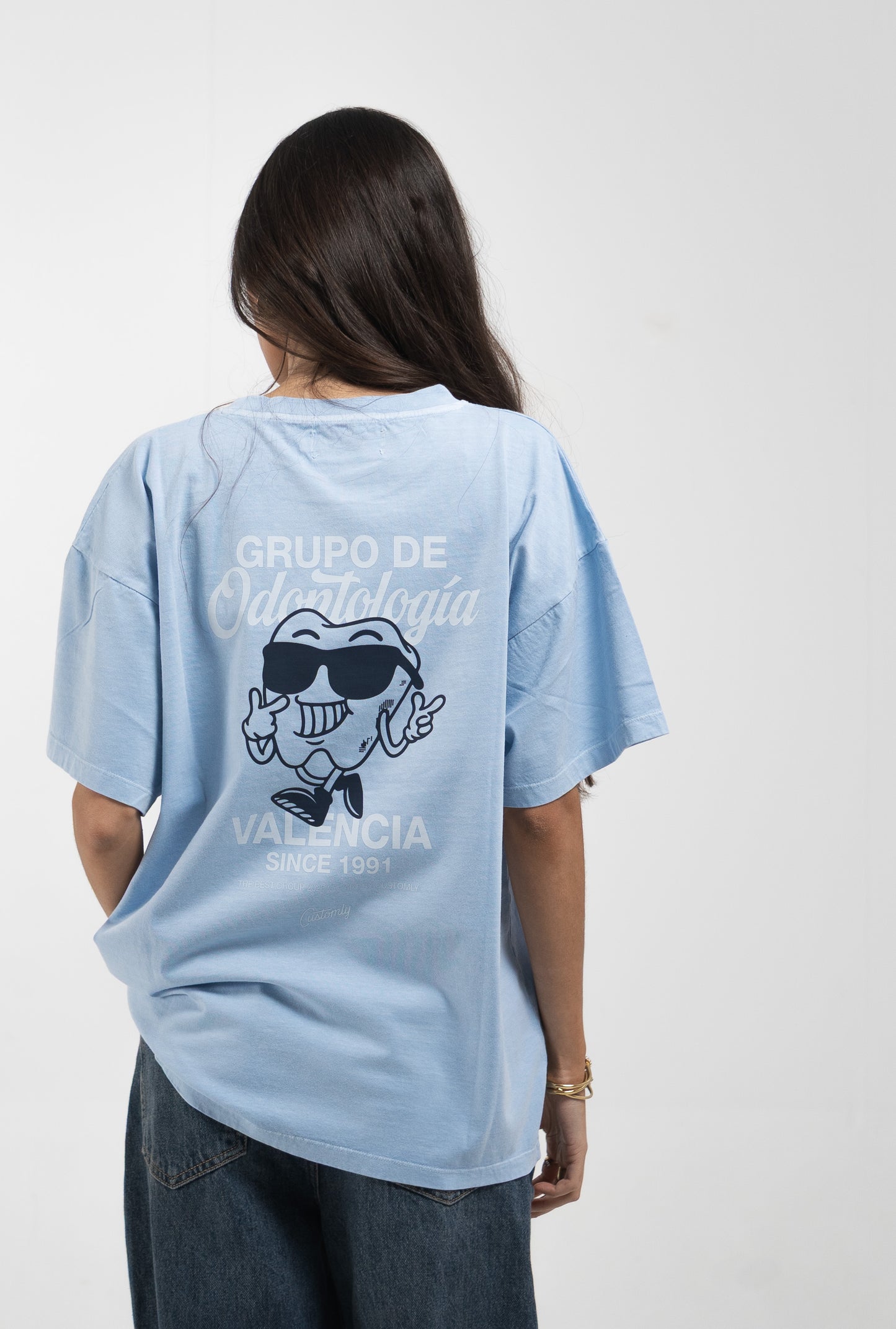 CUSTOMLY-TEE