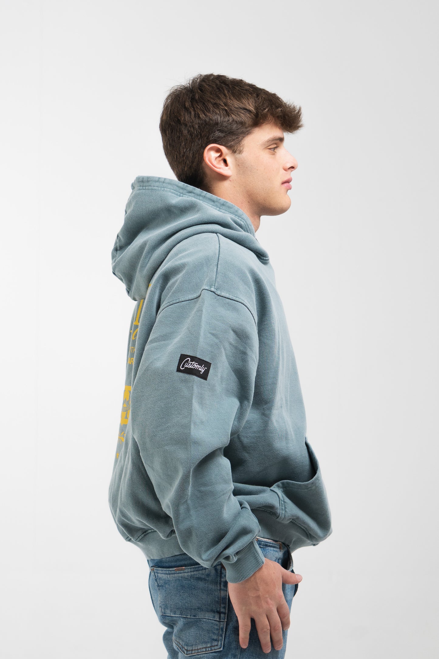 CUSTOMLY-HOODIE